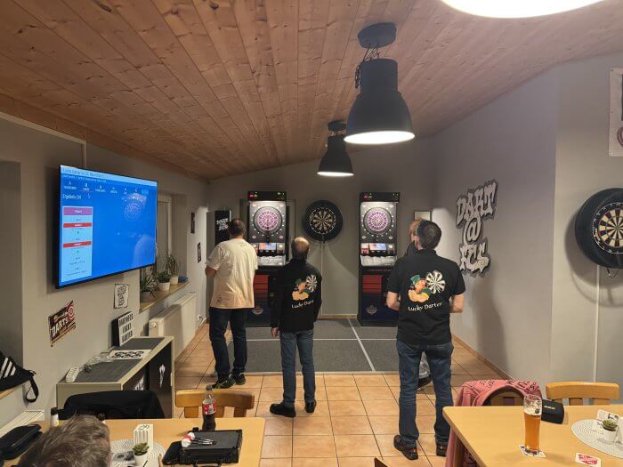 Lucky Darter mit Sieg in die neue Saison